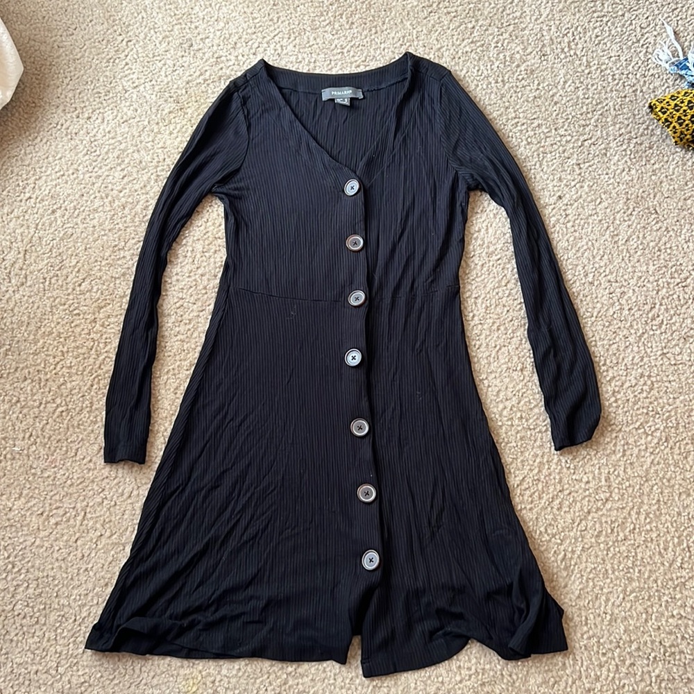 Primark Size 6 Black button dress